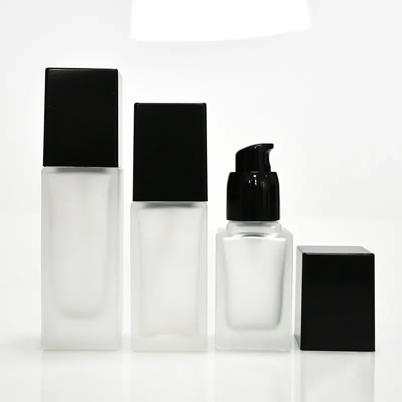 Custom Factory 20ml 30ml 40ml Cosmetic Packaging Frosted Empty Serum Pump Lotion Liquid Foundation Glass Bottle with Pump