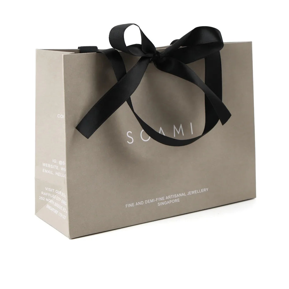 Custom Logo Eco-friendly Paper Shopping Bag Packaging Gift Paper Bags