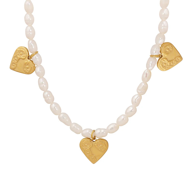 Vintage Clavicle Chain Stainless Steel Heart Pendant with Freshwater Pearl Necklace