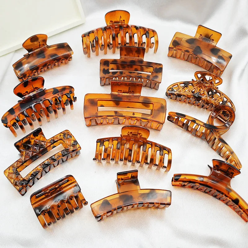 Hot Selling Resin Retro Leopard Hair Claw Mini Shark Clip Fashion Plastic Large Hair Claw Clip for Women