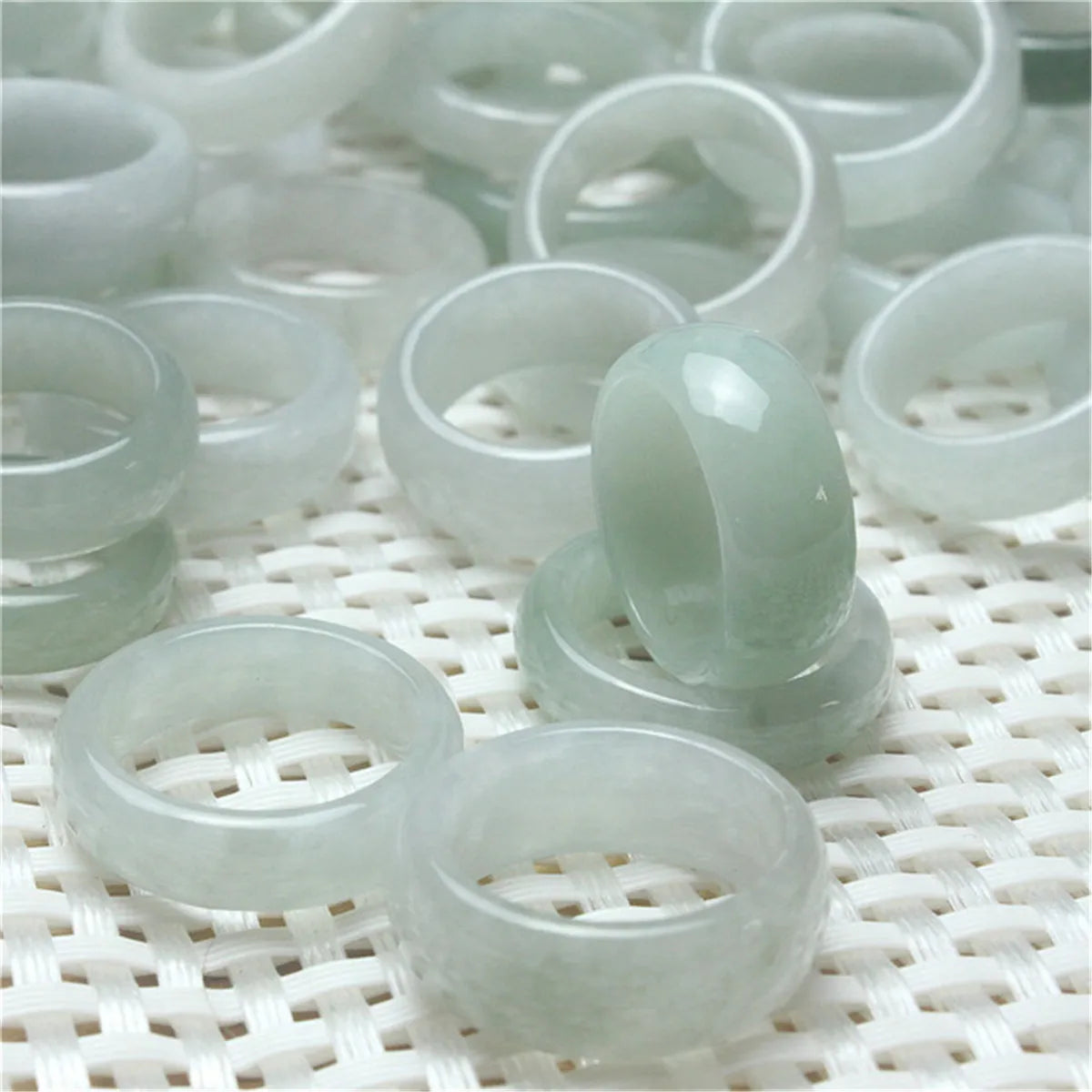 Chinese Fashion Retro Style Natural Green Gem Stone Jadeite Burma Jade Band Ring Size 16-20mm