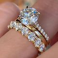 Huitan Exquisite Dazzling Round Imitated Diamond Gold Plated 3Pcs Sets Couple Ring for Women Engagement Wedding CZ Rings Jewelry