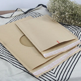 Customized Corrugated Kraft Paper Bubble Mailing Bags Honeycomb Cushion Heavy Duty Padded Carton Custom Logo for Grocery