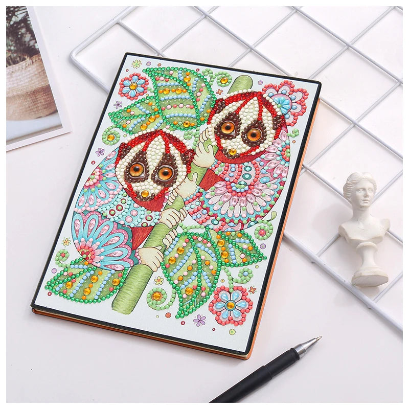 Factory Wholesale Diy Mosaic Animal Pattern Diamond Embroidery 5D Diamond Painting Crystal Special-shaped Diamond Notebook