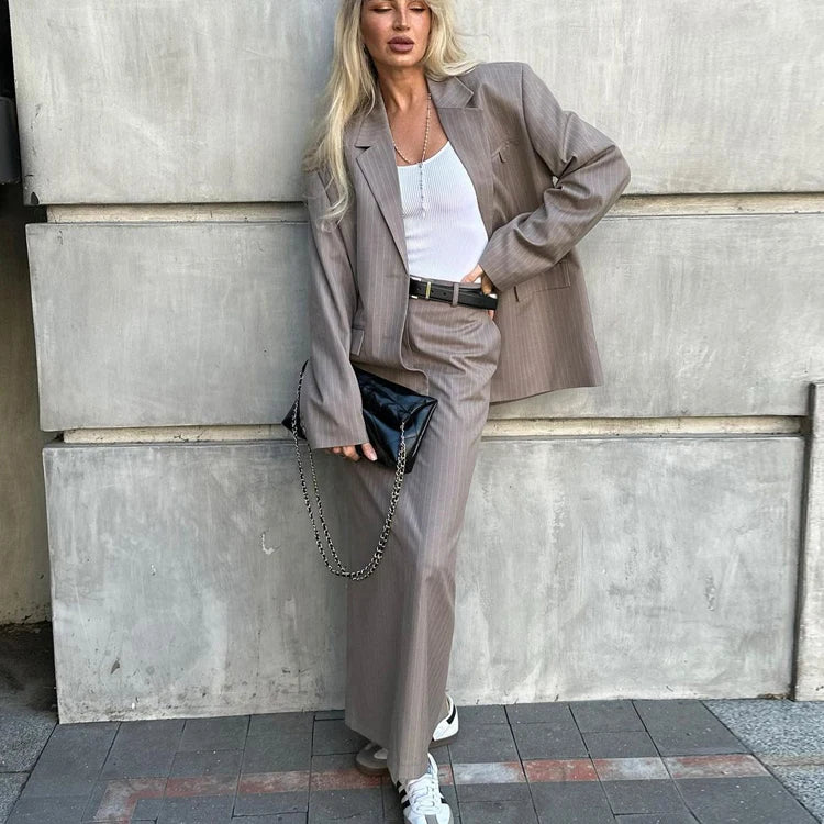 Quality Manufacturer Factory Spring Striped Women's 2 Piece Office Ladies Blazer And Skirt Set Suit For Women With Slit