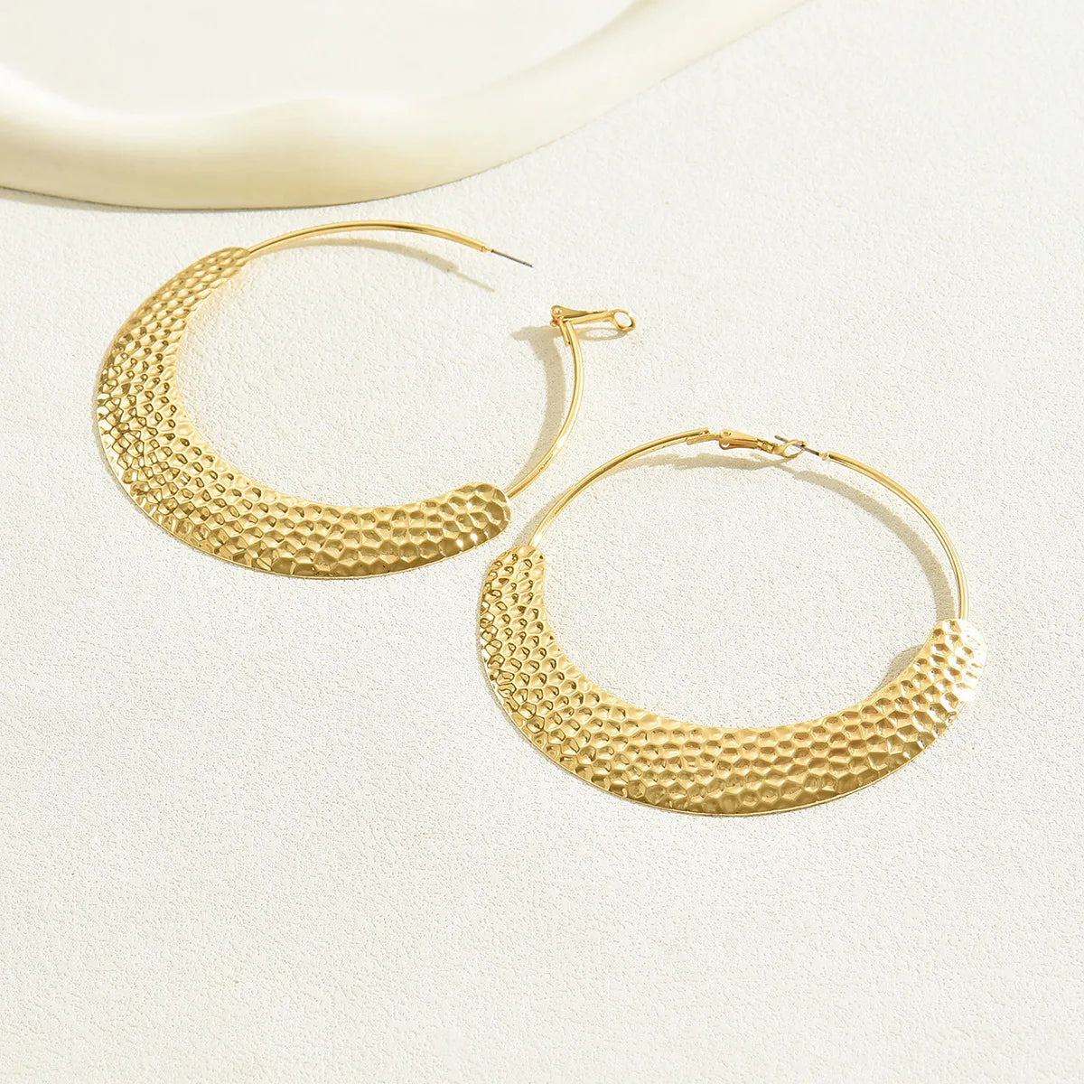 Exaggerated Fashion Big Large Geometric Circle Hoop Earrings for Women Trendy Big Metal Gold Plated Earrings Fashion Jewelry Gif