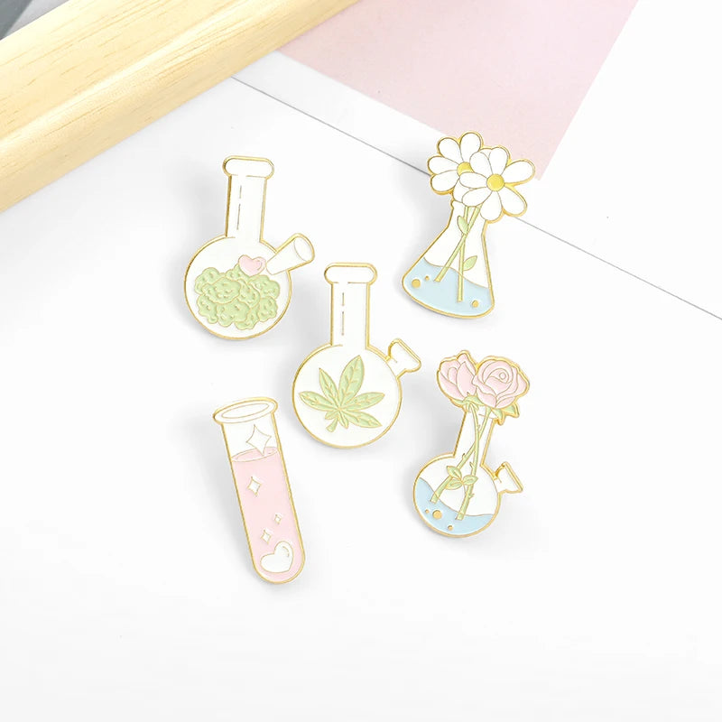 Plant Lover Lab Custom Cartoon Pins Flask Test Tube Brooch Enamel Hard Pin Metal Plated Collectible Wholesale