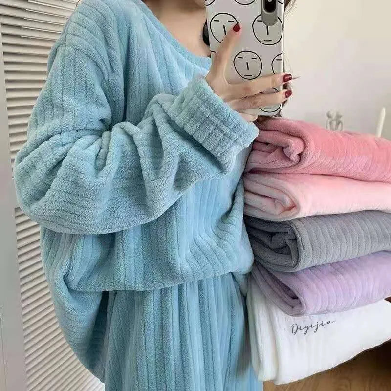 Wholesale Women's Pajamas Set 2023 Winter Flannel Pajamas Two-Piece Coral Fleece Homewear New Casual Striped Warm Sets