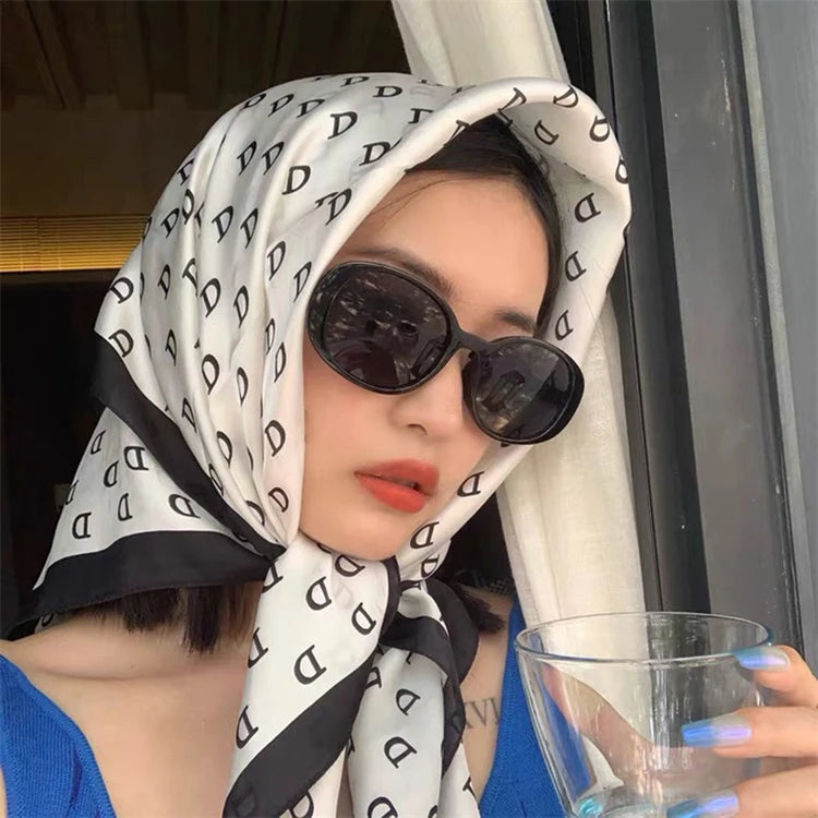 Kenbo Eyewear 2021 Fashion Custom Oval Retro Sunglasses Vintage Small Frame Sunglasses for Women
