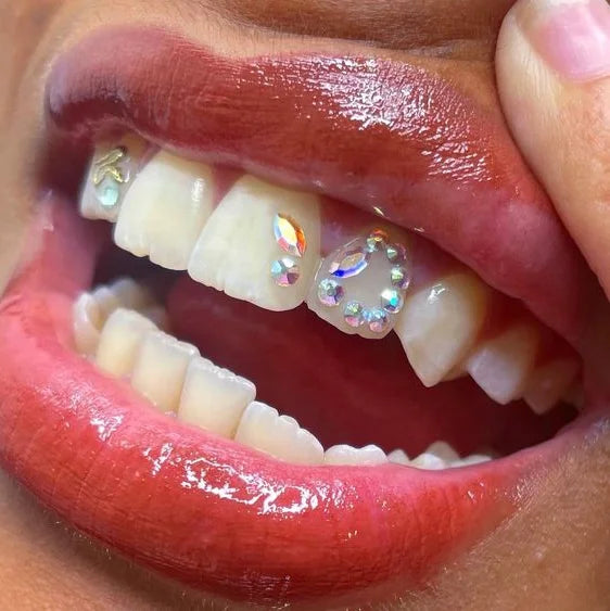 Yantuo Golden Foil Back Butterfly Tooth Gem Horse Eye Glass Rhinestones Lead-Free for Nail Art Decoration Glue-On Technics