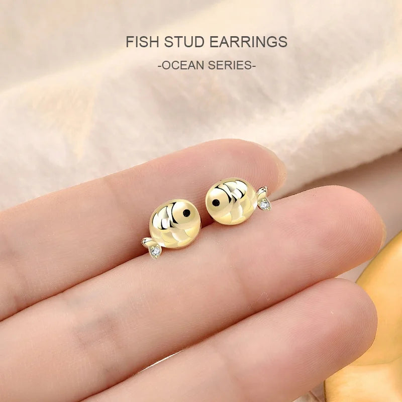 EA08  Korean 925 Sterling Silver Tiny Ocean Fine Jewelry Cute Kissing Fish Stud Earrings Ear Studs Women for Girls Kids Birthday