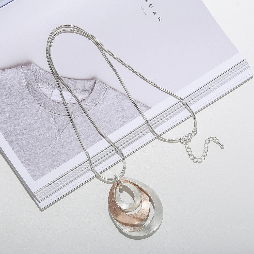 TongLing Necklace Alloy Custom Two Tone Loop Circle Ring Long Snake Chain Pendant Necklace for Daily Life