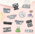 SC Popular Cartoon Brooches Cute Science Chemistry Physics Math Letter Brooch Funny School Subject Brooches for Students