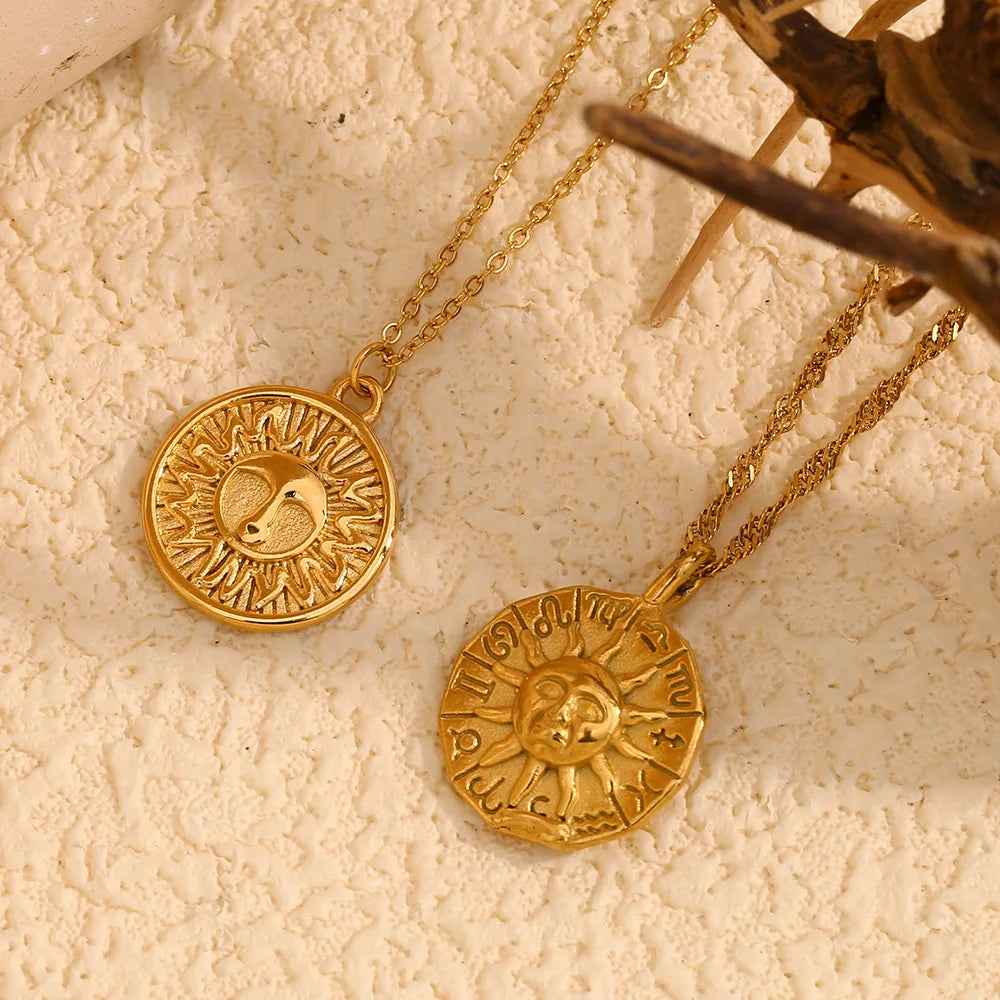 X112 Wholesale Vintage 18K Gold Plated Stainless Steel Pendant Necklace 3D Sun with Zodiac Sign Engraved Charm Necklace Jewelry