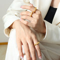 New Design 18K Gold Plated Twist Knot Finger Ring Non Tarnish Stainless Steel Knotted Twisted Jewelry for Women Men