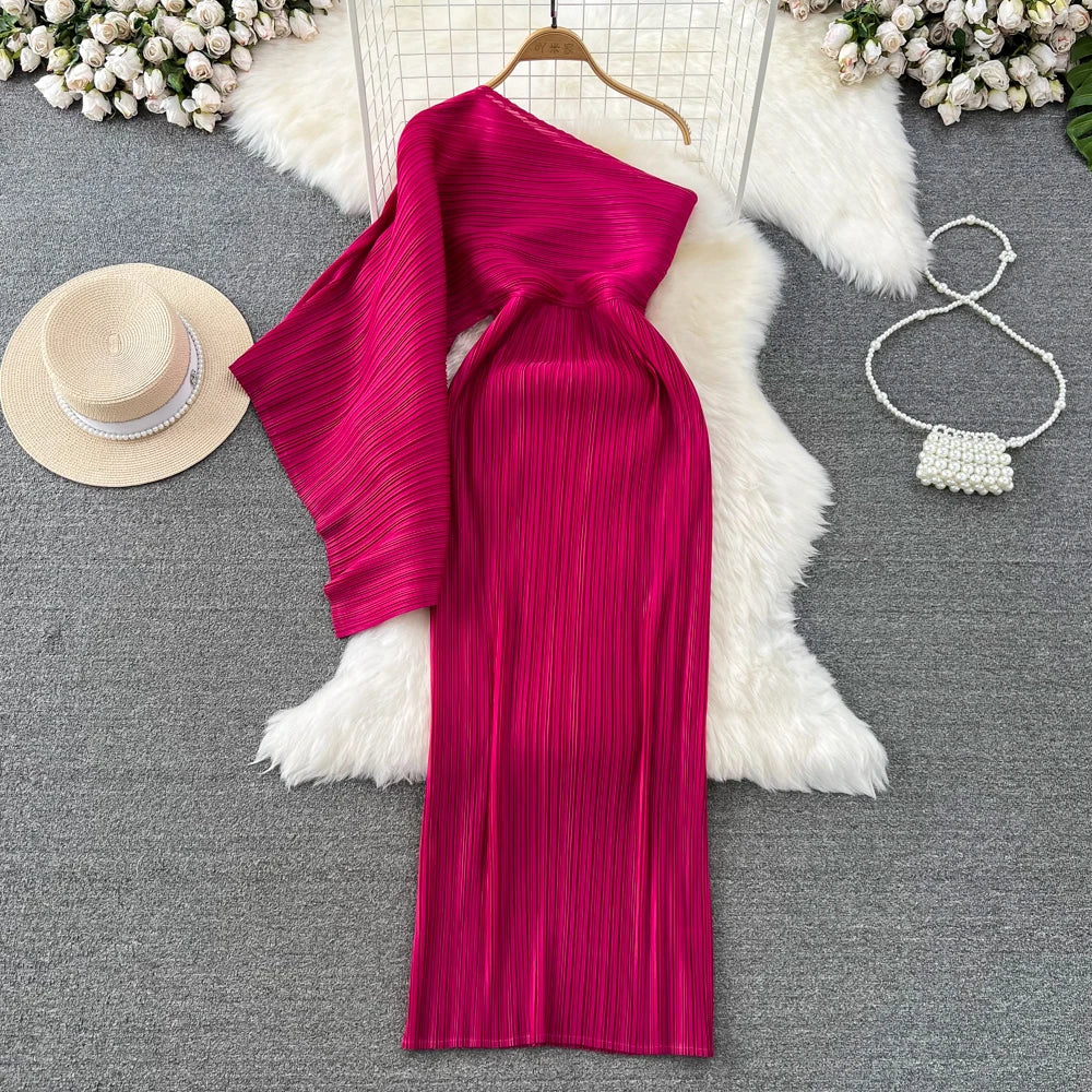 Boutique Wholesale 2026 Autumn New Style Elegant Slant Neck Off Shoulder Waist Slim Wrap Hip Women's Dress