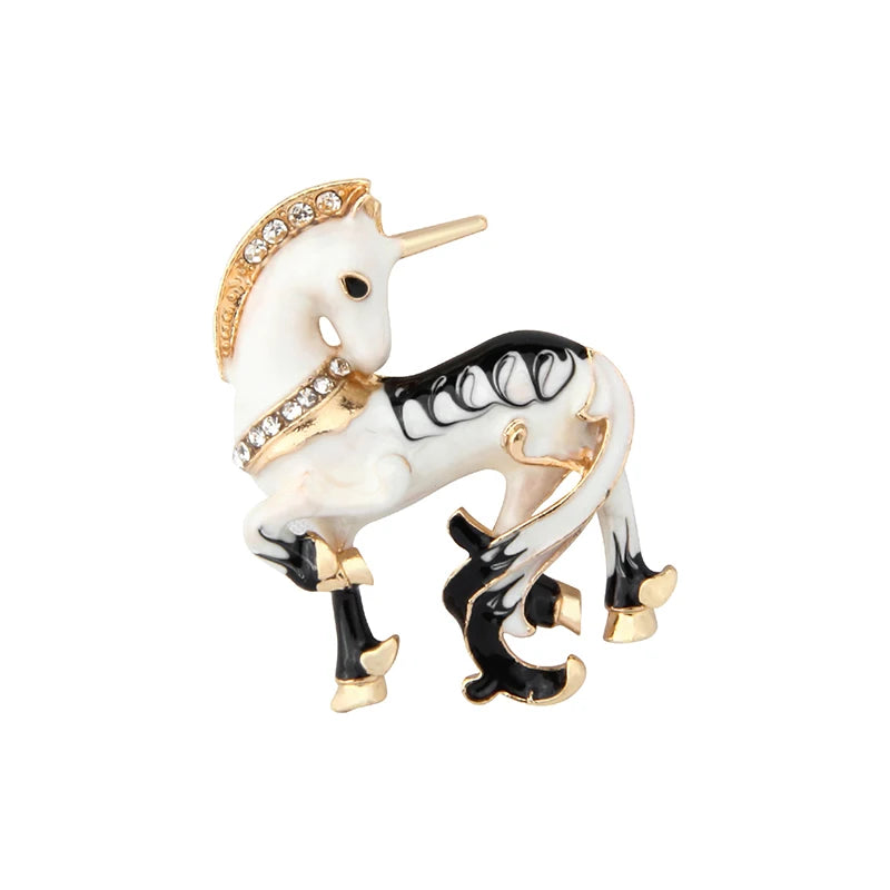 Daili Wholesale Classic Lapel Pin Custom White Horse Lapel Pin Animals Cute Metal Lapel Pin Men Fashion Accessories