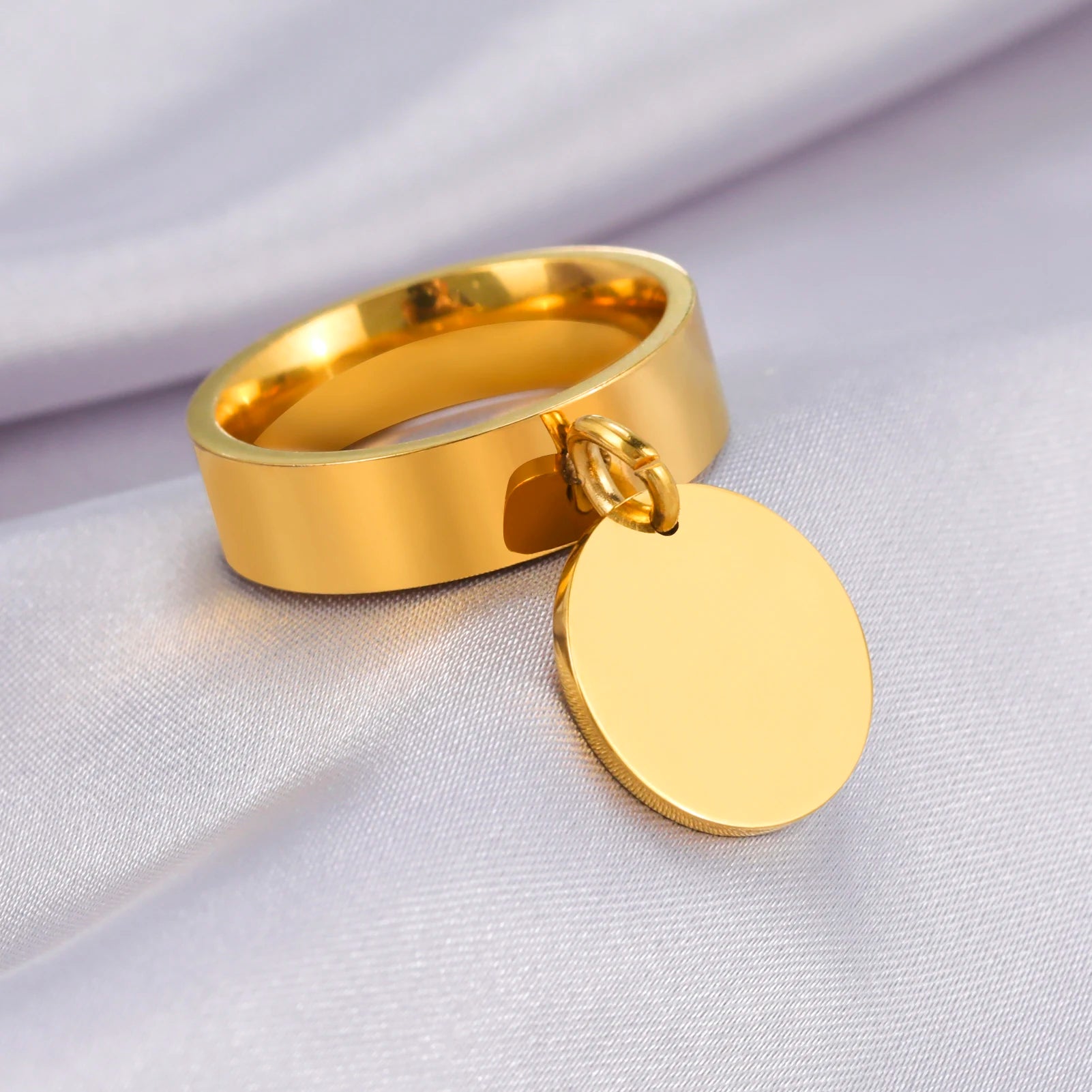 Stainless Steel Gold Color Minimalist Ring with Big Round Pendant Finger Rings 2022 Fashion Anniversary Gifts for Women