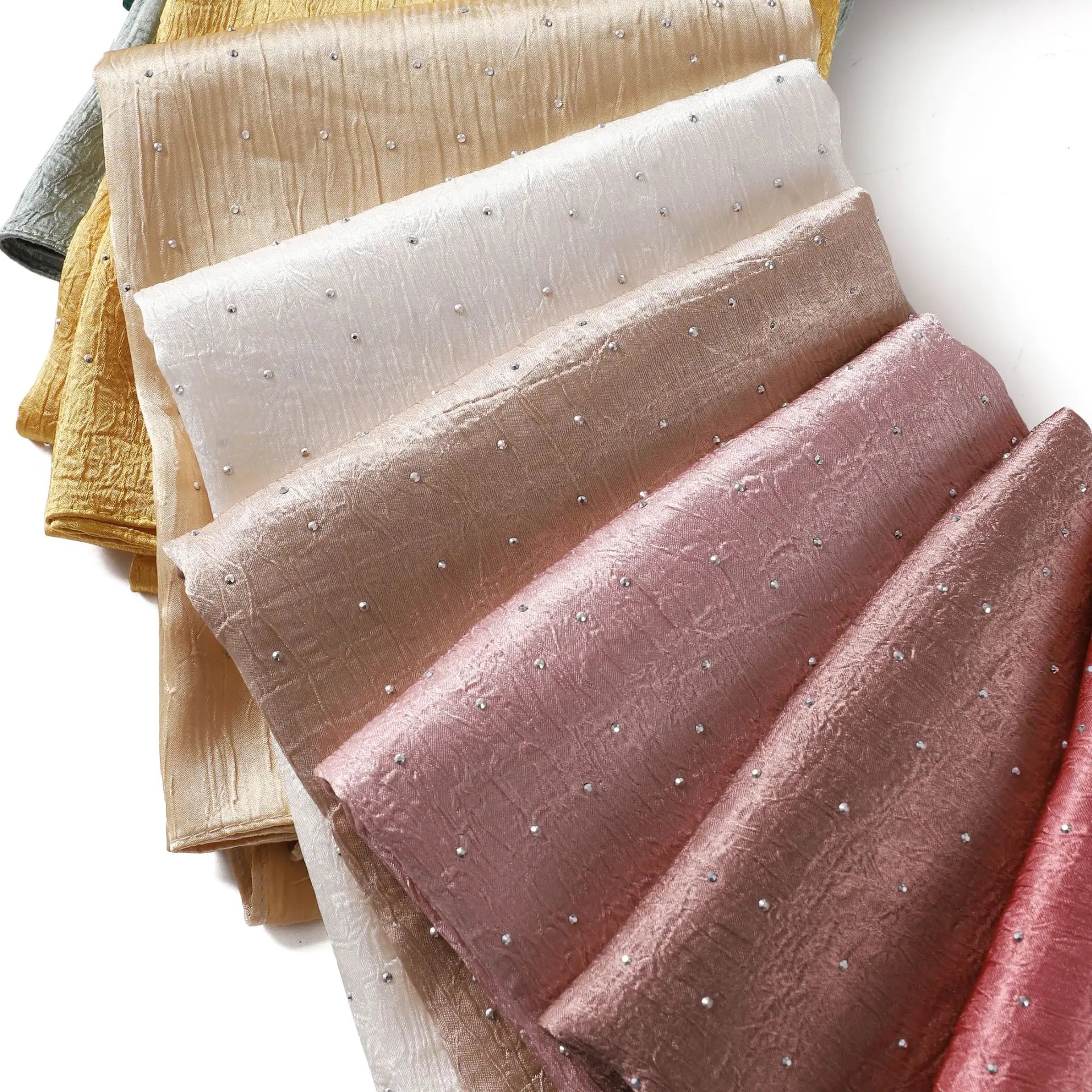 Wanyi Hijab Scarf Factory Supply Hot Selling Malaysia Crepe Satin Hijab with Shinning Rhinestone and Stone