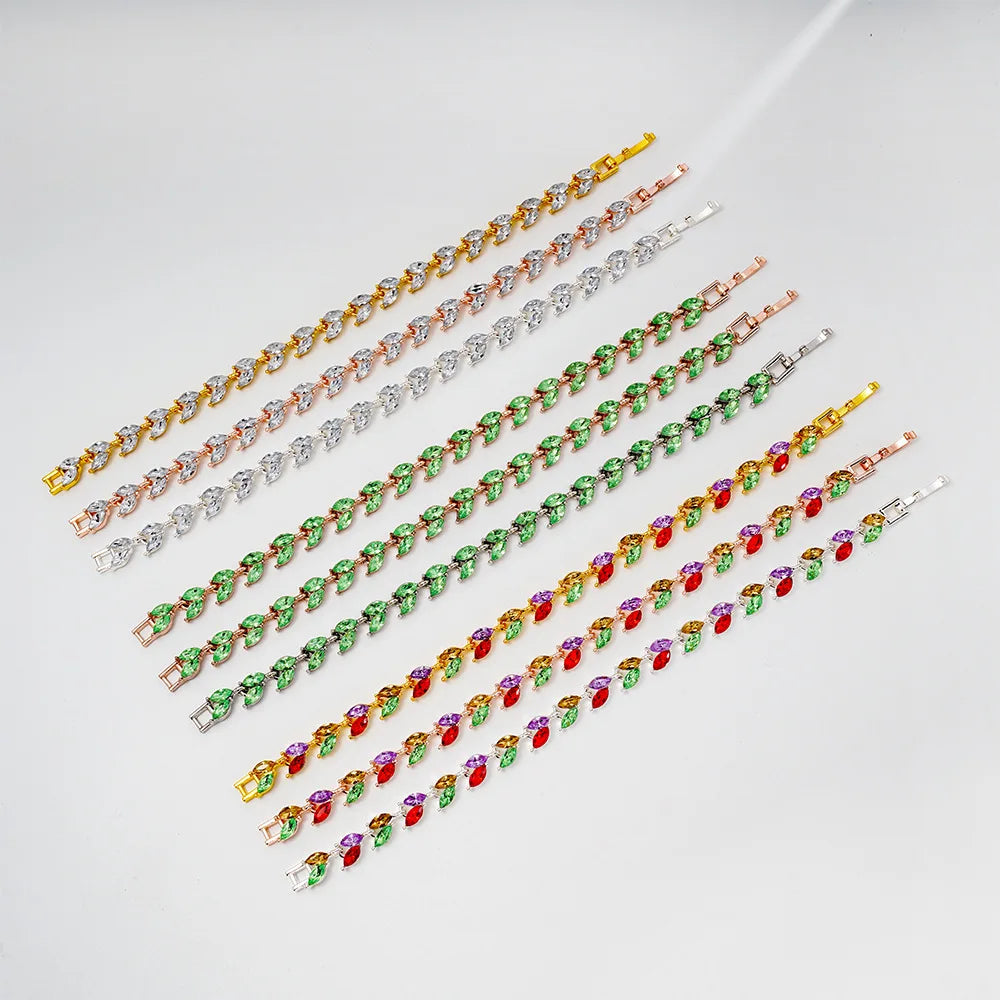 Wholesale Romantic Couple Cute Bracelet Jewelry Sweet Heart Bracelet Sparkling Full Diamonds Roman Bracelet Gifts for Women