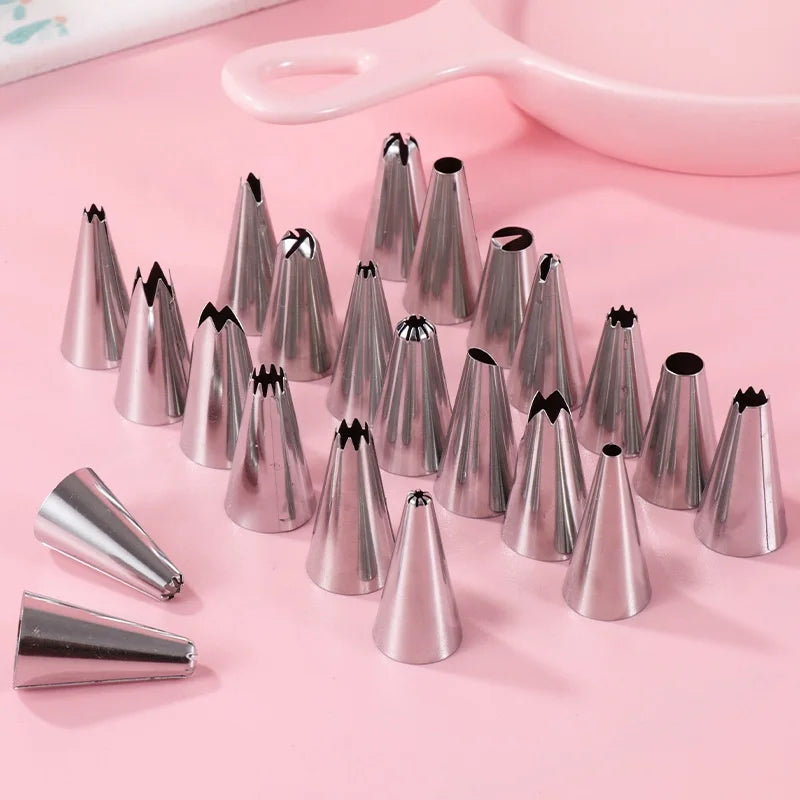 Wholesale Stainless Steel Cake Nozzle Set Piping Tips and Decorations Tool for Pastry Cakes