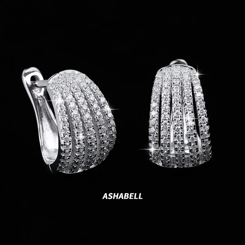 Trendy S925 Sterling Silver Inlaid Moissanite Shell Shape Earrings Engagement Wedding for Women