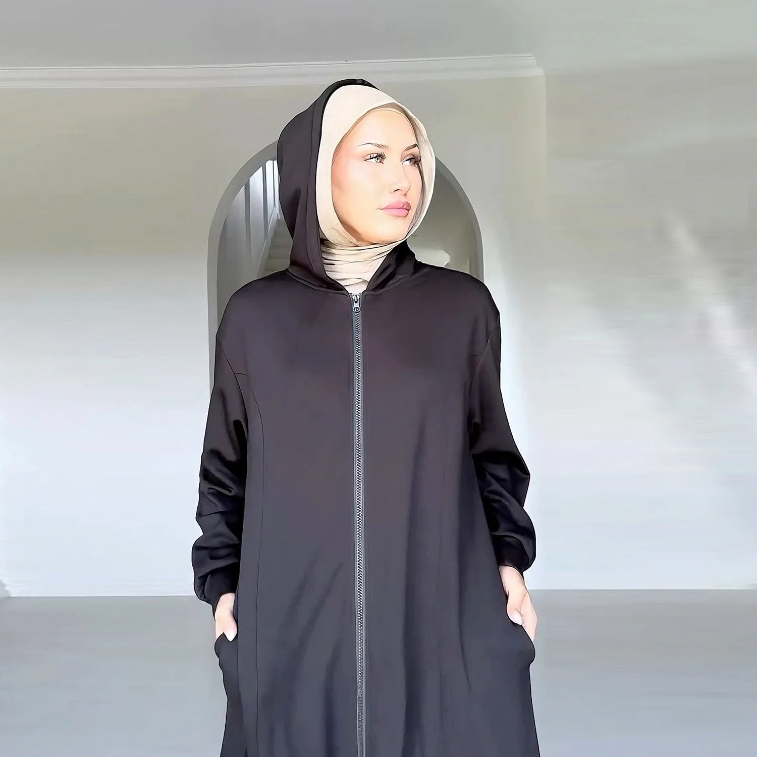 New Middle East Solid Color Women's Modest Muslim Hoodies Dubai Zippered Long Dress Turkish Islamic Maxi Clothing with Pockets