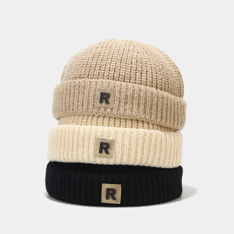 Wholesale in Stock 2022 New Fashion Wool Beret Cap Hat Men Women Stylish Beanie Cap Custom Logo Patch Knitted Winter Hats