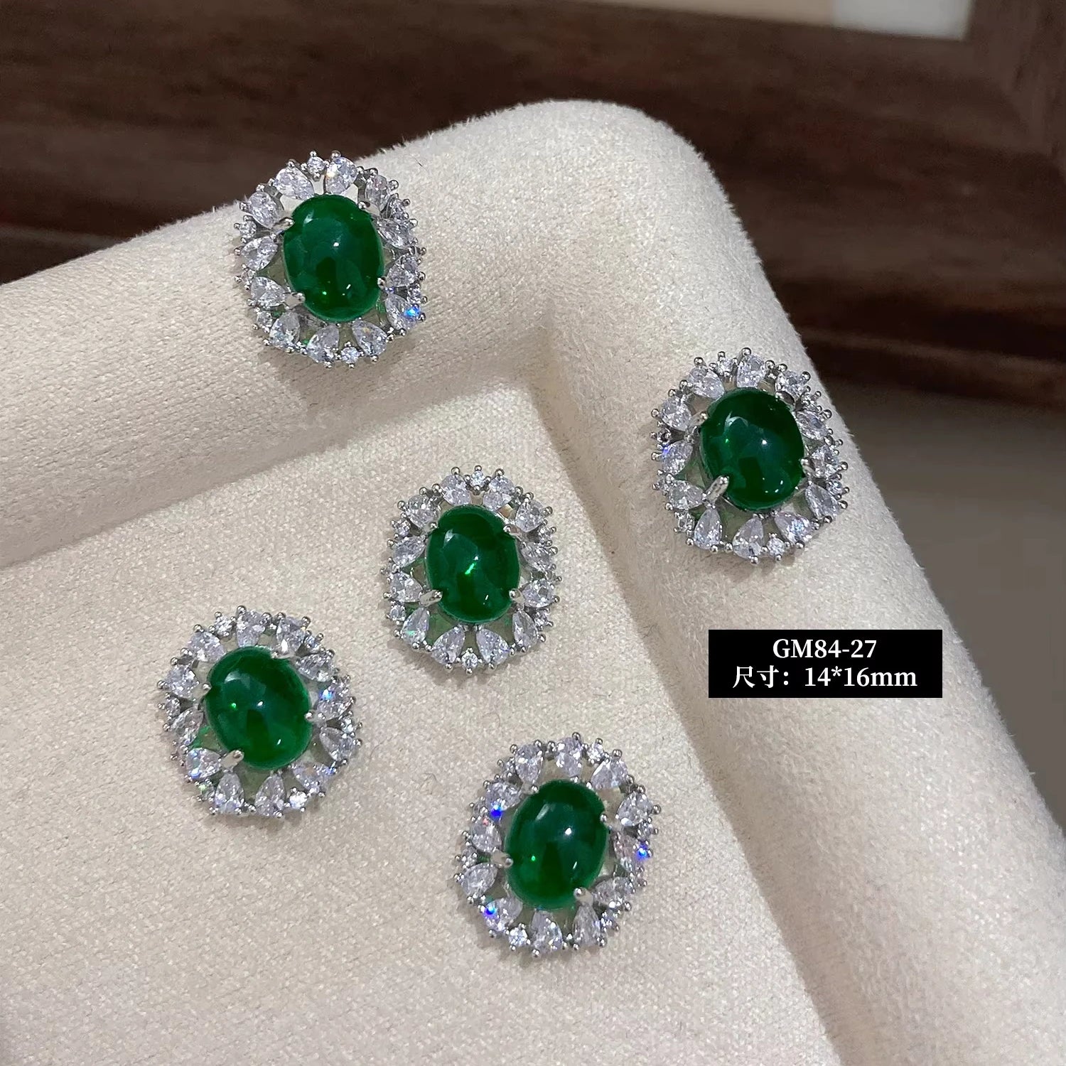 High-End Luxury 3D Zircon Sparkling Nail Art Jewelry Exquisite Water Droplet Diamond Decoration Stylish Summer Cartoon Internet
