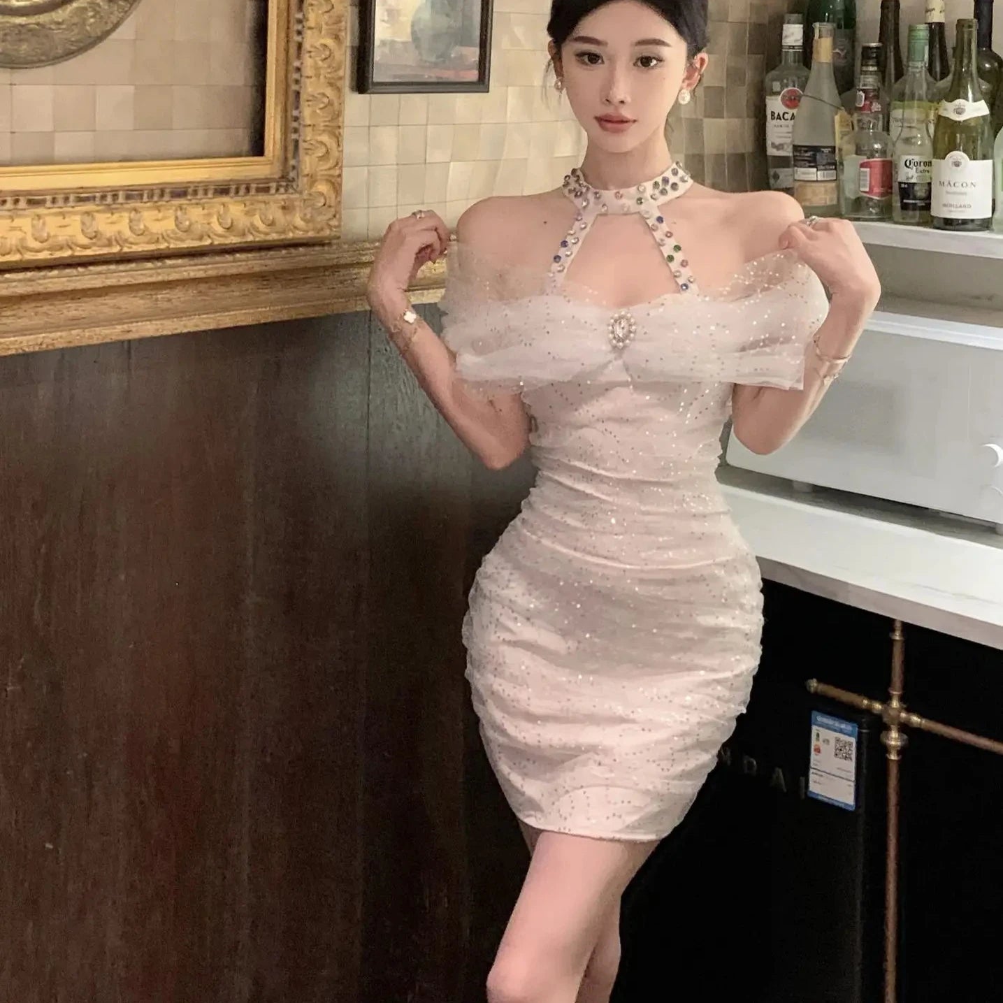 Women's French Neck Hanging Mesh Heavy Industry Buttocks Wrapped Diamond Dress