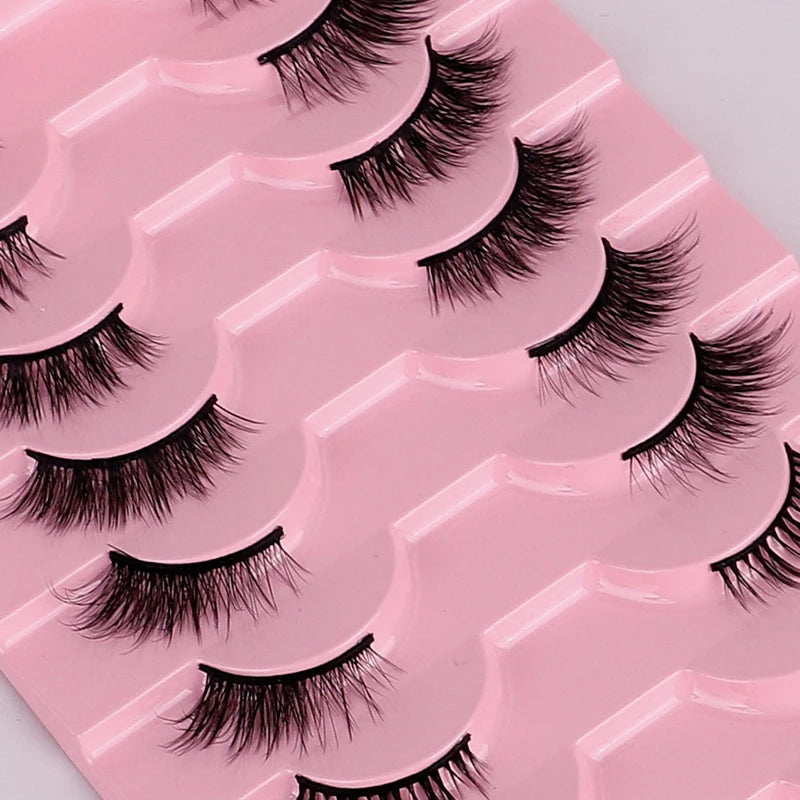3d Silk Half Mink Lashes Hand Made Faux Mink 3d Eyelashes With Package Box 16 Mm Wispy Thin Band  Manga Volume Lash Trays
