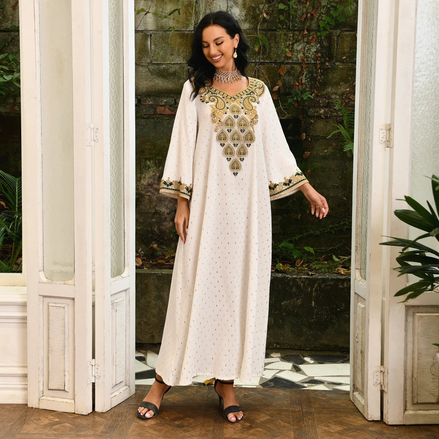 Middle East Gilded Robe Cross-border Clothing Muslim Light Luxury Lace Arab Lady Abaya