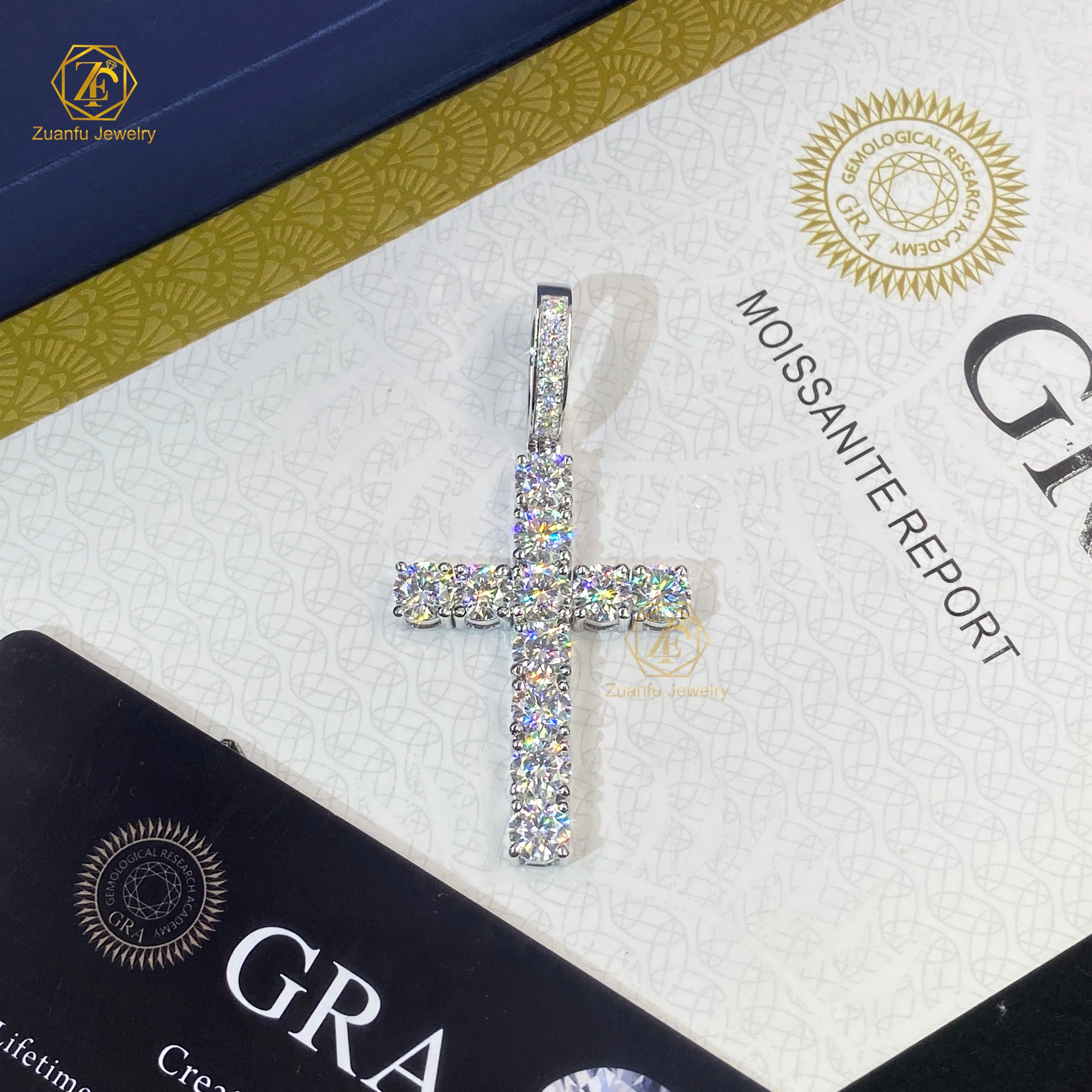 5mm Mossanite Charm Christian Jewelry GRA Certified Women Men 925 Sterling Silver Chain D VVS Black Moissanite Cross Pendant
