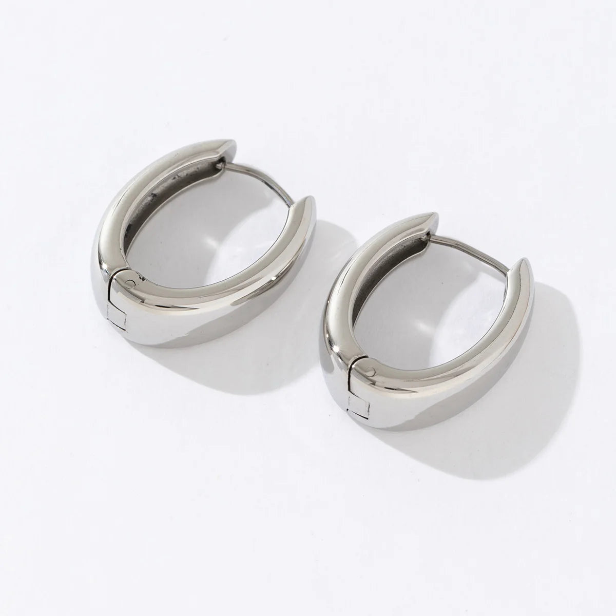 Women Fashion Jewelry Accessories Vintage Style Silver Plated Stainless Steel Post Huggie Big U Shape Hoop Earrings