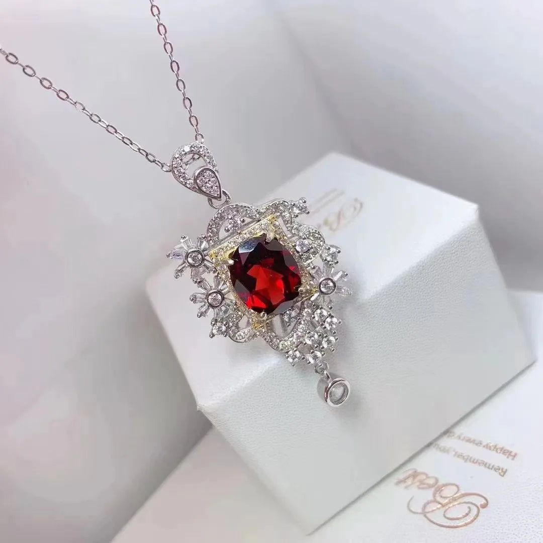 New Design Cheap Shape Flower 925 Sterling Silver Natural Garnet Tennis Pendant Necklace for Women