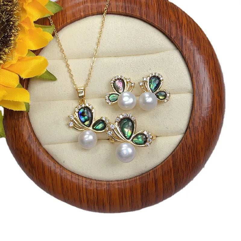 Mother of Pearl Lovely Bee Shape Fresh Water Pearl Jewelry Set Shell Butterfly Pearl Necklace Ring Earrings Jewellery Set for Wo