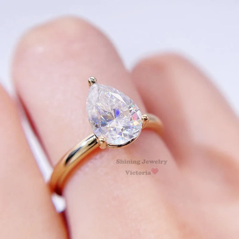 Pear Cut 1CT 2CT 3CT 4CT 5CT 10K Yellow Gold Moissanite Engagement Ring