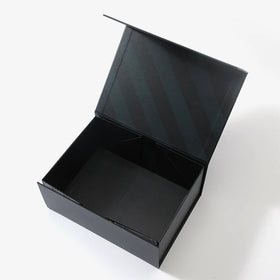 Wholesale Matte Black Folding Box Custom Logo Rigid Cardboard Paper Clothes Packaging