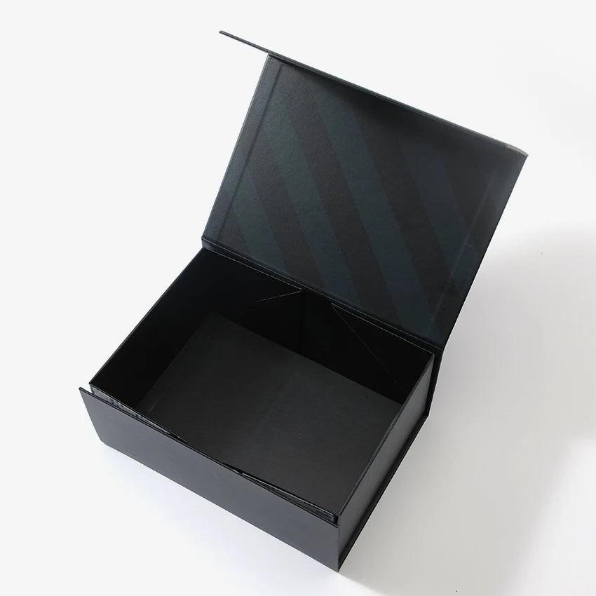 Wholesale Matte Black Folding Box Custom Logo Rigid Cardboard Paper Clothes Packaging