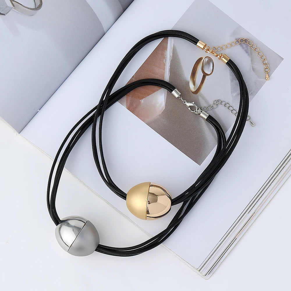 TongLing Simple Oval Circular Necklace Black PU Rope Statement Simple Choker Necklace for Women Daily Life