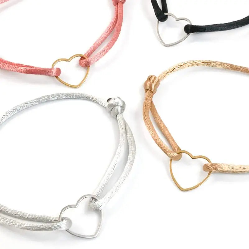 Inspire Jewelry Minimalist Jewelry Wholesale Heart Bracelet With Satin Cord (16 Colors) Hand Made Adjustable Bracelets for Women