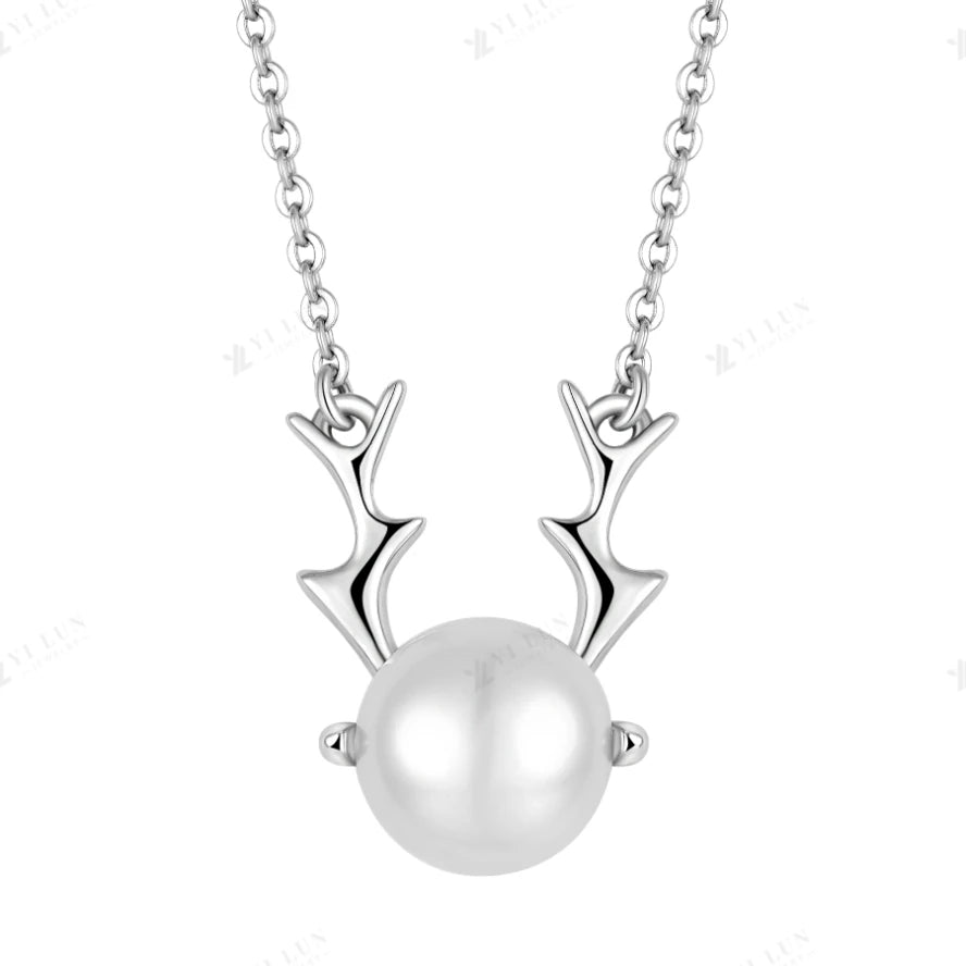 Elegant Women's Animal-Inspired Jewelry Sterling Silver Deer Antler Pendant with Freshwater Pearl Necklace