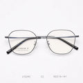 Vintage Titanium Eyeglasses Frame Men Round Myopia Prescription Glasses Women Retro Optical Luxury Brand Glasses Frame Eyewear