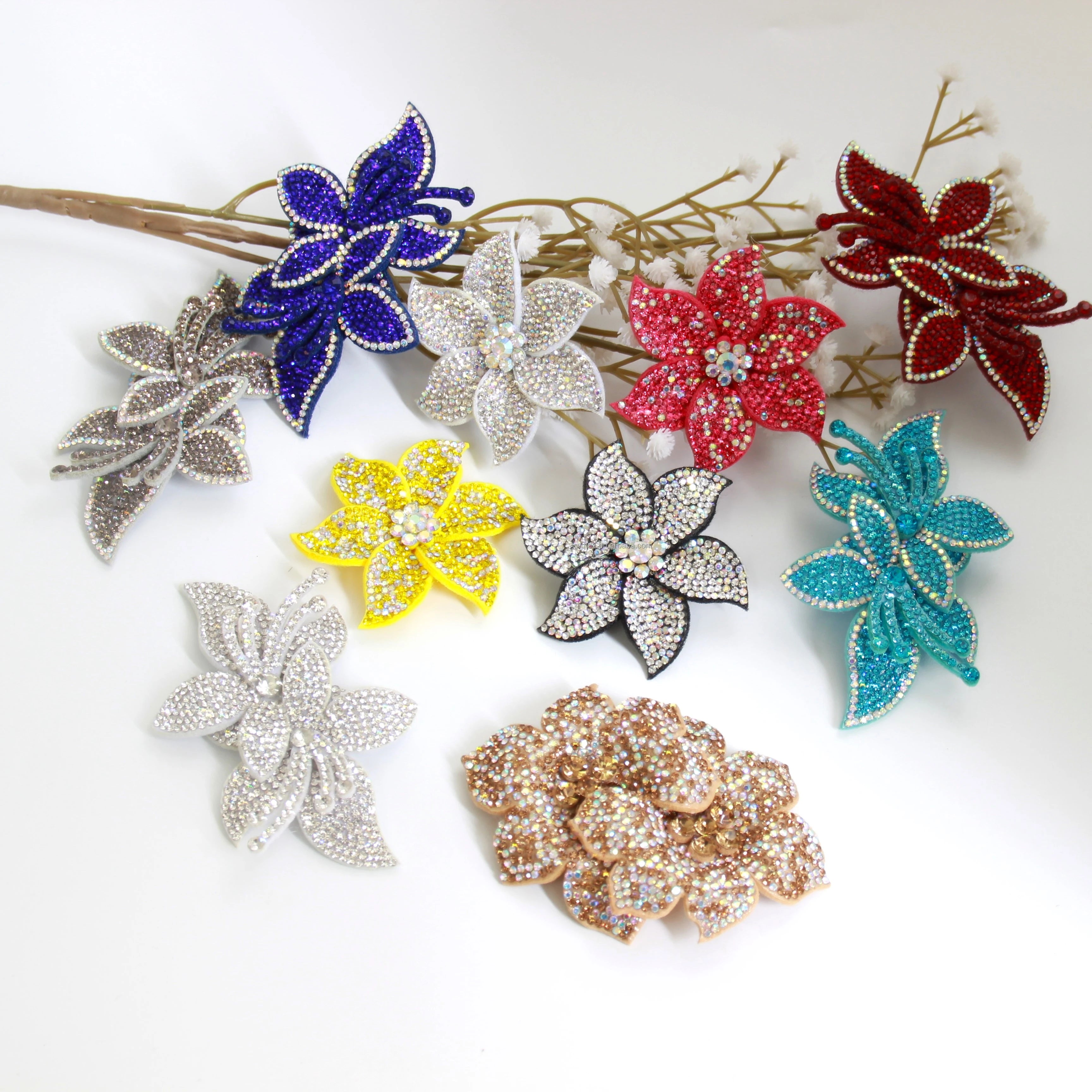 SINONG Elegant Decal With Multiple Styles and Colors Crystal Rhinestone Flat Bottom Flower Sewing Technology for Clothing
