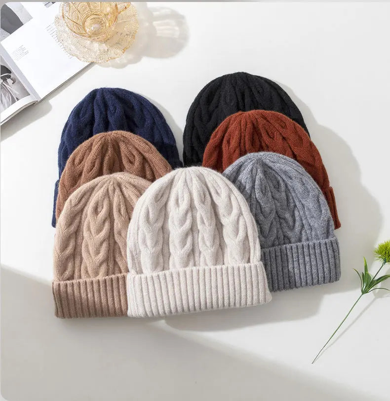 Wholesale Custom Winter Soft Warm Unisex Cuffed Thickened Cable Knit 100 Sheep Wool Skull Beanie Hat