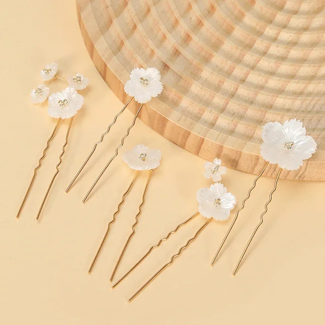 SLBRIDAL Handmade INS Ceramic Flower Crystal Pearls Bridal Hair Pin Set Wedding Hair Sticker Women Hair Jewelry