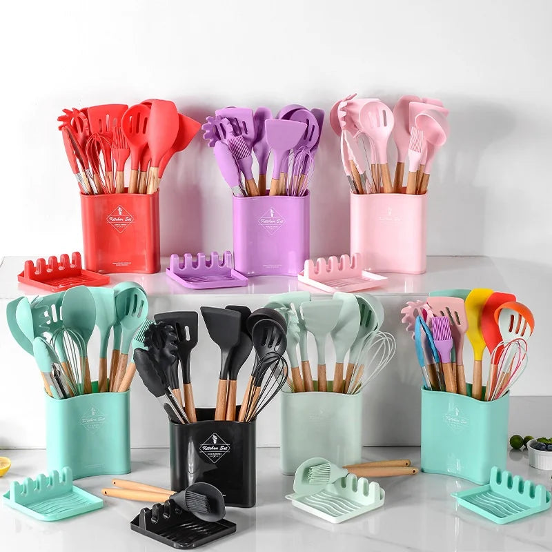 Hot Sale New Multi-color with Storage square Barrel Wooden Handle Silicone Kitchenware Set 12 Pieces Kitchen Set