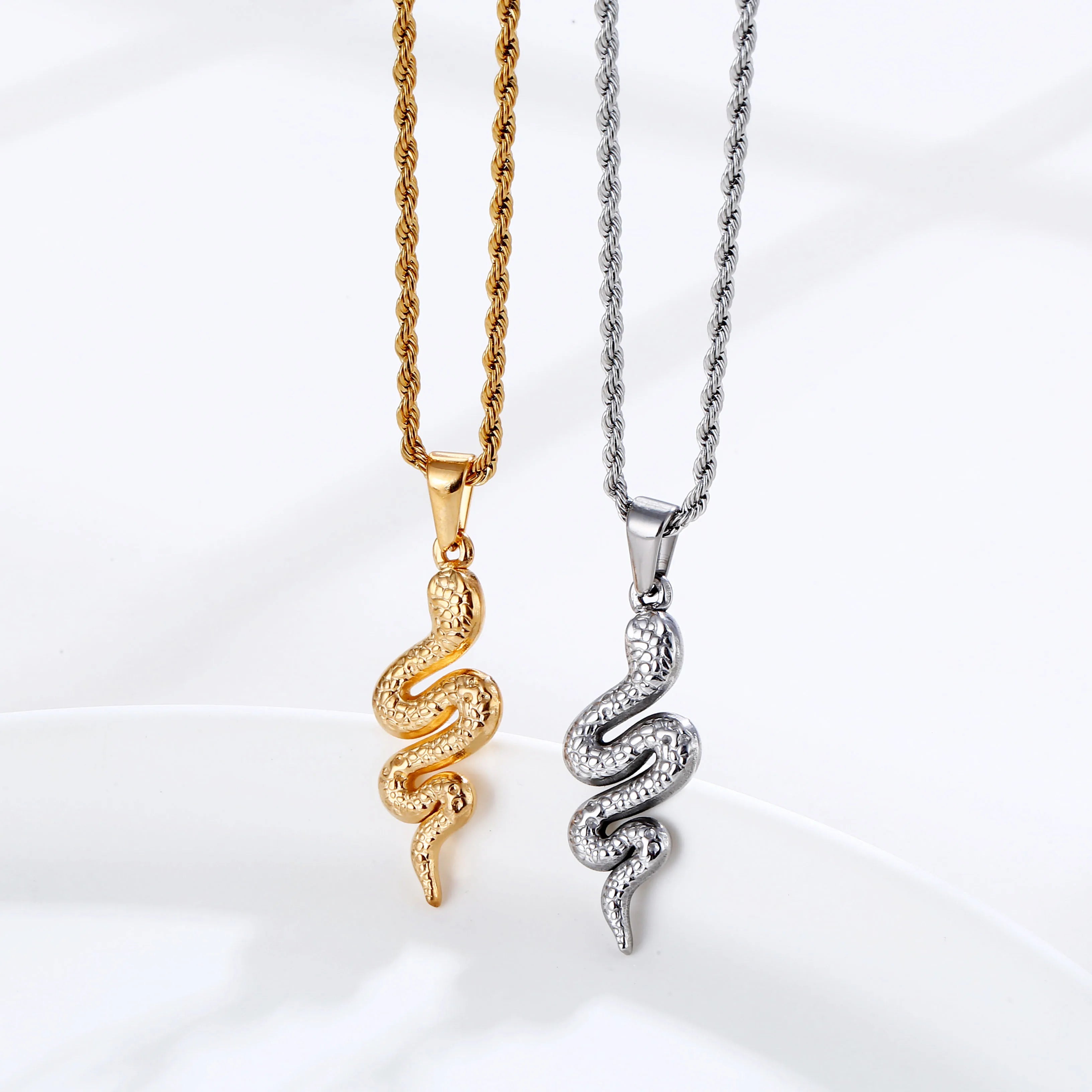Fashion 18k Gold Filled Plated Statement Chain Stainless Steel Jewelry Snake Pendant Necklaces Animal Serpent Necklace