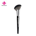 Best Quality Professional Pro Angled Cheek Single Synthetic Hair Makeup for Face Cruelty-Free Contour Sculpting Fluffy Style