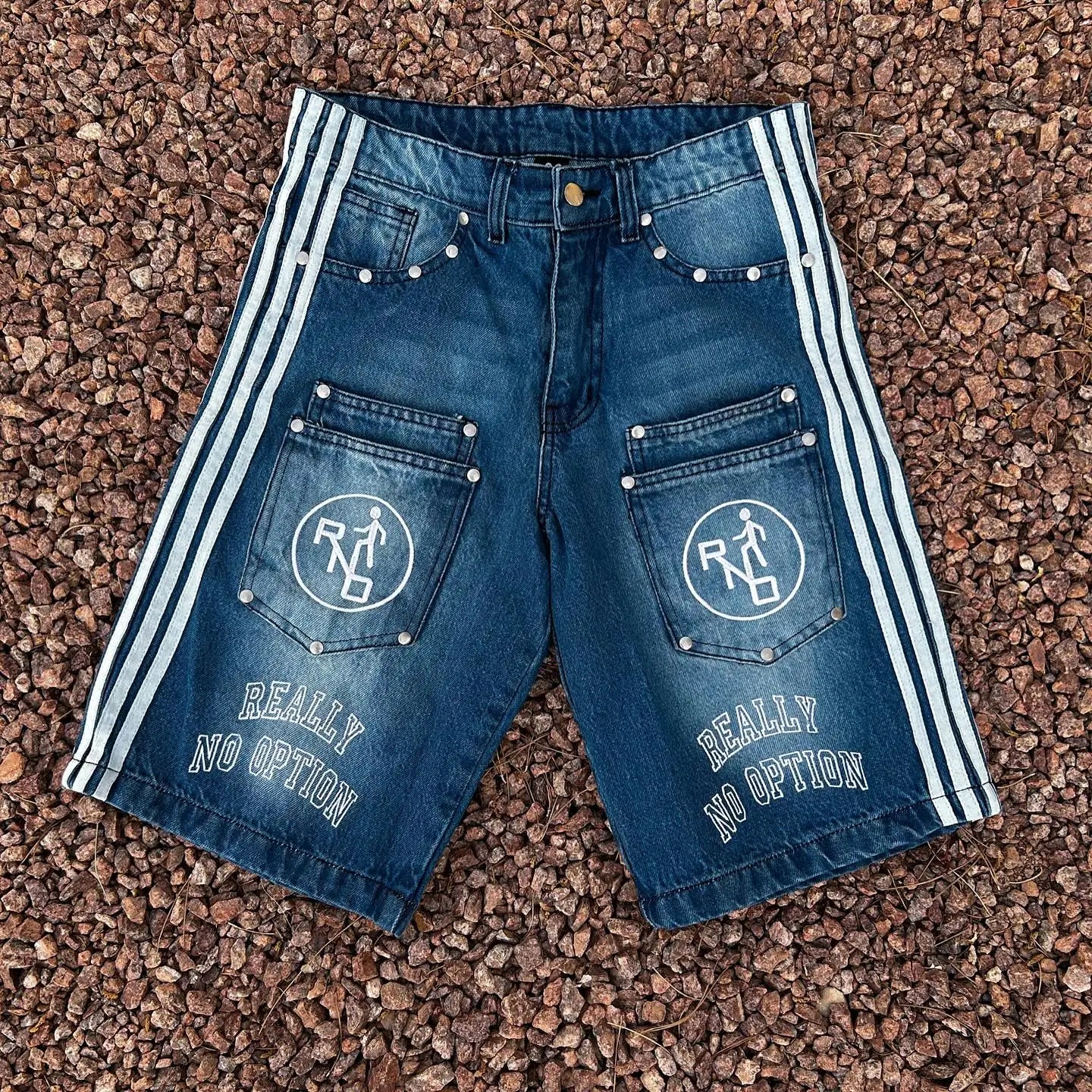 US Free Tax Custom Street Denim Shorts Vintage Zipper Cotton Light Blue Denim Raw Edge Hem Crystal-embellished Denim Shorts